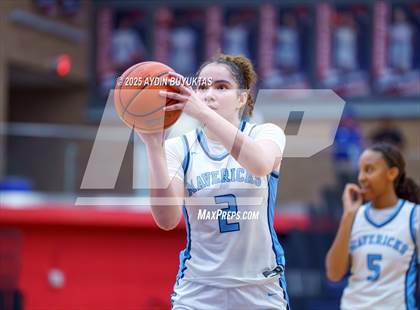 Thumbnail 3 in Highland Park vs. Emerson (Allen Eagles Hoopfest) photogallery.