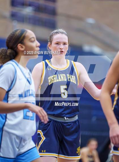 Thumbnail 1 in Highland Park vs. Emerson (Allen Eagles Hoopfest) photogallery.