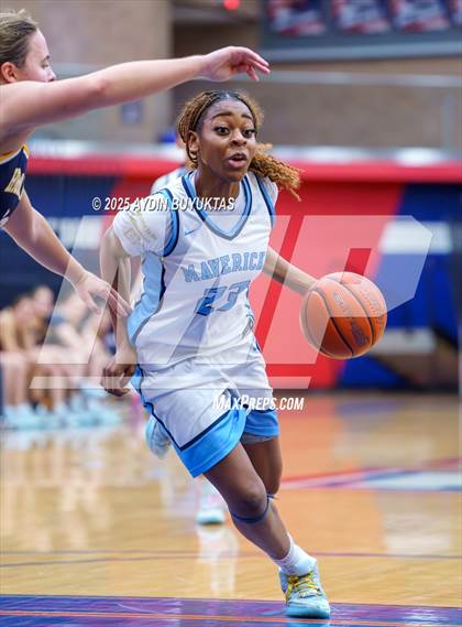 Thumbnail 3 in Highland Park vs. Emerson (Allen Eagles Hoopfest) photogallery.