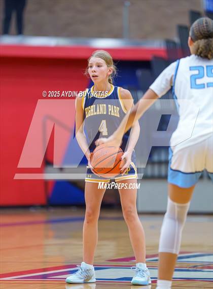 Thumbnail 2 in Highland Park vs. Emerson (Allen Eagles Hoopfest) photogallery.