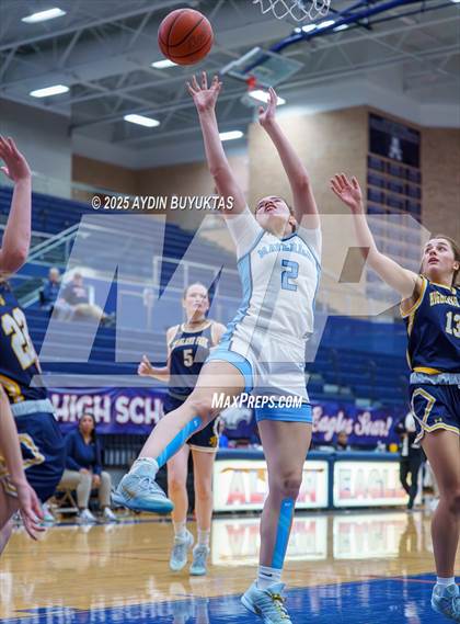 Thumbnail 3 in Highland Park vs. Emerson (Allen Eagles Hoopfest) photogallery.