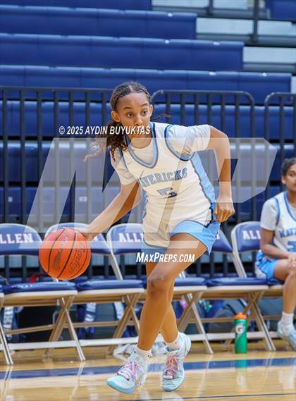 Thumbnail 2 in Highland Park vs. Emerson (Allen Eagles Hoopfest) photogallery.