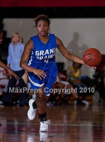 Thumbnail 2 in Grand Prairie @ MacArthur photogallery.