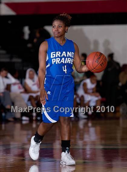 Thumbnail 2 in Grand Prairie @ MacArthur photogallery.