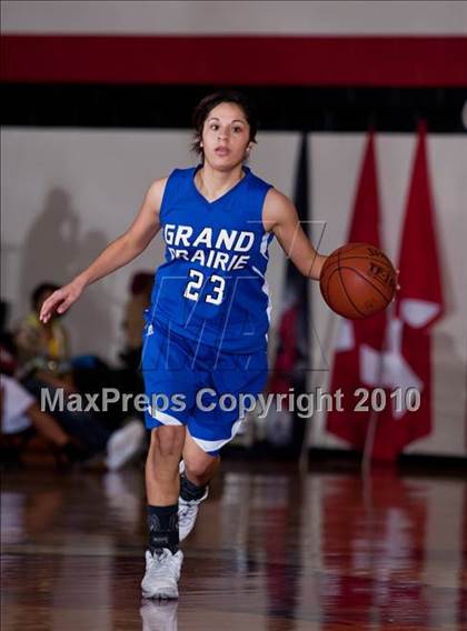 Thumbnail 1 in Grand Prairie @ MacArthur photogallery.