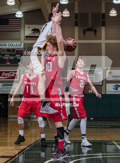 Thumbnail 3 in Williams vs. Trinity (CIF NS D5 Final) photogallery.