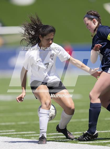 Thumbnail 2 in Keller vs. Marcus UIL 6A Regional Semifinal photogallery.