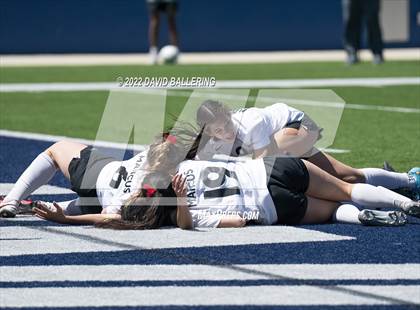 Thumbnail 1 in Keller vs. Marcus UIL 6A Regional Semifinal photogallery.