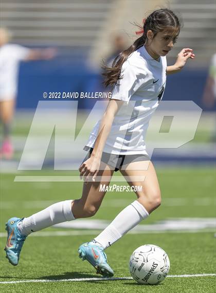 Thumbnail 2 in Keller vs. Marcus UIL 6A Regional Semifinal photogallery.