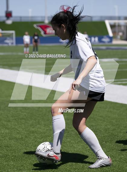 Thumbnail 2 in Keller vs. Marcus UIL 6A Regional Semifinal photogallery.