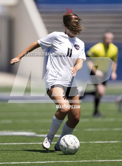 Thumbnail 2 in Keller vs. Marcus UIL 6A Regional Semifinal photogallery.