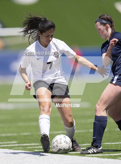 Thumbnail 3 in Keller vs. Marcus UIL 6A Regional Semifinal photogallery.