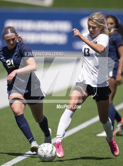 Thumbnail 2 in Keller vs. Marcus UIL 6A Regional Semifinal photogallery.