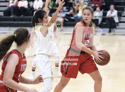 Thumbnail 1 in Tesoro @ Foothill photogallery.