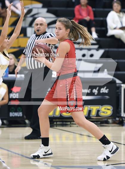 Thumbnail 1 in Tesoro @ Foothill photogallery.
