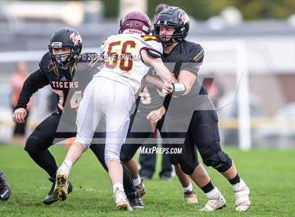 Thumbnail 2 in Cape Elizabeth vs. Biddeford (York High School) photogallery.