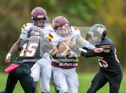 Thumbnail 3 in Cape Elizabeth vs. Biddeford (York High School) photogallery.