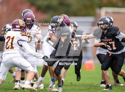 Thumbnail 1 in Cape Elizabeth vs. Biddeford (York High School) photogallery.
