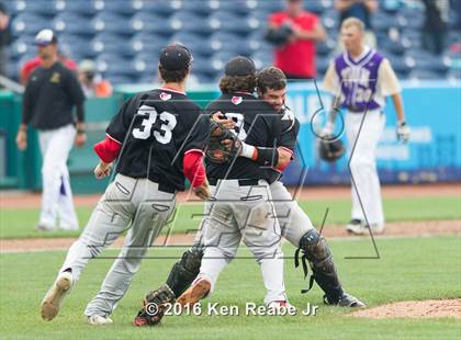 Thumbnail 1 in Boyertown vs. Plum (PIAA Class AAAA Final) photogallery.