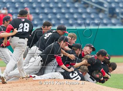 Thumbnail 1 in Boyertown vs. Plum (PIAA Class AAAA Final) photogallery.