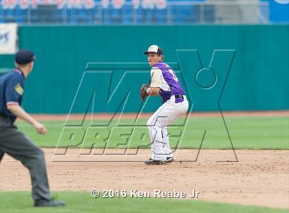 Thumbnail 2 in Boyertown vs. Plum (PIAA Class AAAA Final) photogallery.