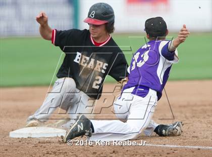 Thumbnail 1 in Boyertown vs. Plum (PIAA Class AAAA Final) photogallery.