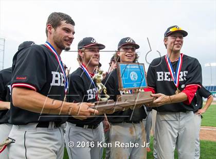 Thumbnail 1 in Boyertown vs. Plum (PIAA Class AAAA Final) photogallery.
