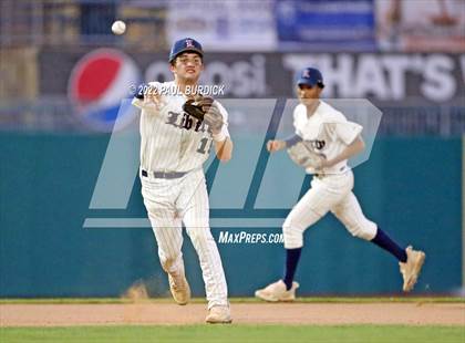 Thumbnail 3 in Warwick vs. Liberty (PIAA 6A Championship) photogallery.