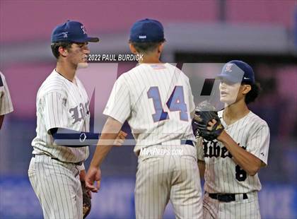 Thumbnail 1 in Warwick vs. Liberty (PIAA 6A Championship) photogallery.