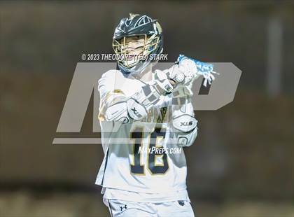 Thumbnail 3 in Mullen @ Arapahoe photogallery.