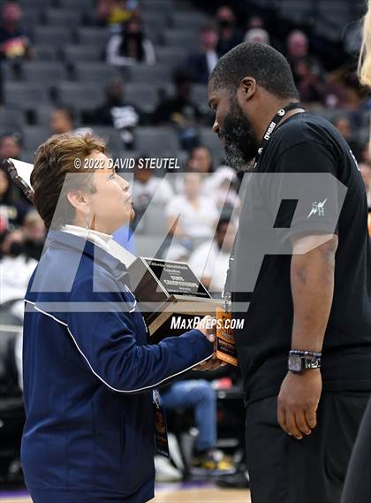 Thumbnail 2 in Sage Hill vs. San Joaquin Memorial (CIF State D2 Final) photogallery.
