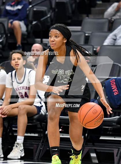 Thumbnail 1 in Sage Hill vs. San Joaquin Memorial (CIF State D2 Final) photogallery.