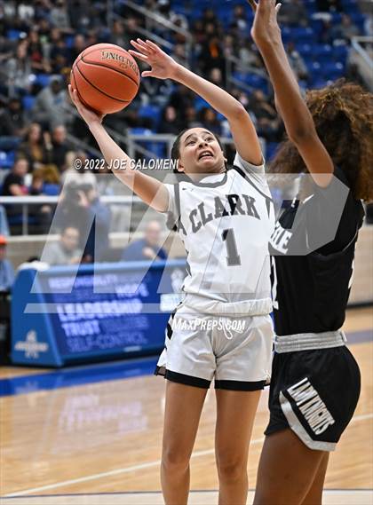 Thumbnail 2 in Clark vs Steele (UIL 6A Region 4 Final) photogallery.