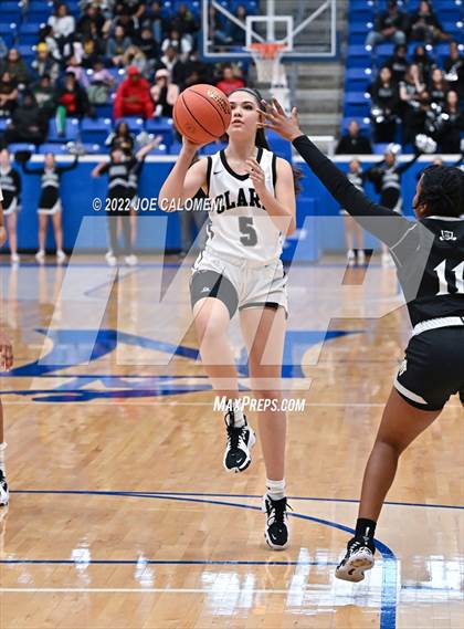 Thumbnail 3 in Clark vs Steele (UIL 6A Region 4 Final) photogallery.