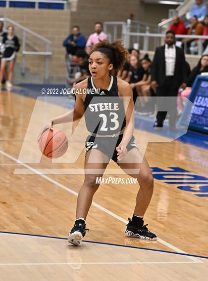 Thumbnail 2 in Clark vs Steele (UIL 6A Region 4 Final) photogallery.