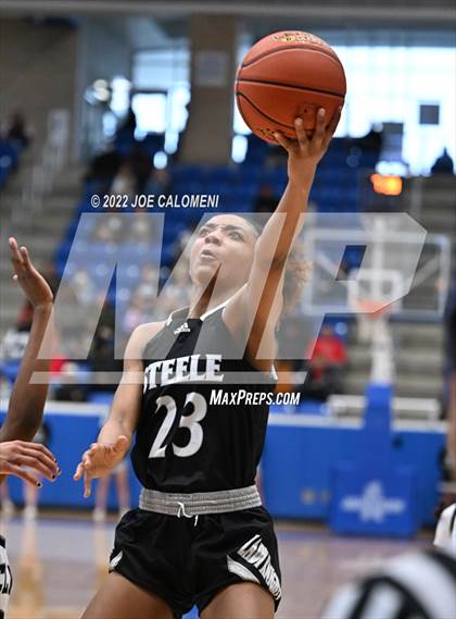 Thumbnail 2 in Clark vs Steele (UIL 6A Region 4 Final) photogallery.