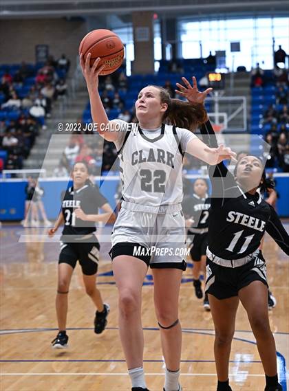 Thumbnail 1 in Clark vs Steele (UIL 6A Region 4 Final) photogallery.