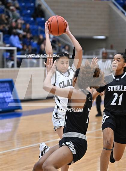 Thumbnail 3 in Clark vs Steele (UIL 6A Region 4 Final) photogallery.