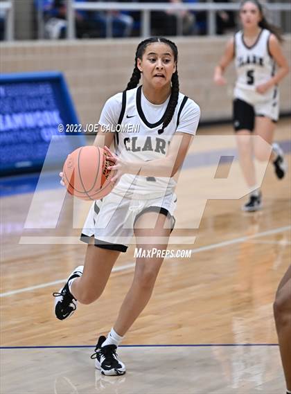 Thumbnail 2 in Clark vs Steele (UIL 6A Region 4 Final) photogallery.