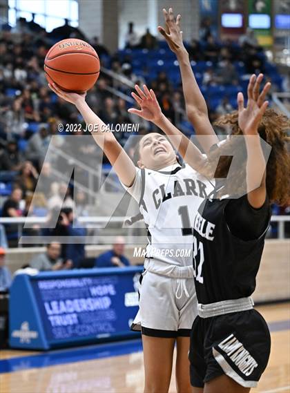 Thumbnail 1 in Clark vs Steele (UIL 6A Region 4 Final) photogallery.