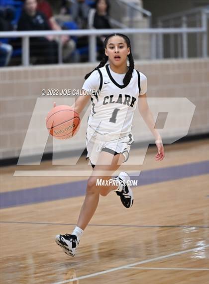 Thumbnail 2 in Clark vs Steele (UIL 6A Region 4 Final) photogallery.