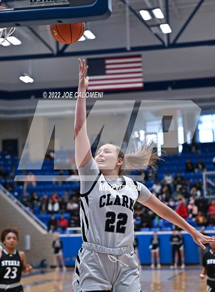 Thumbnail 2 in Clark vs Steele (UIL 6A Region 4 Final) photogallery.