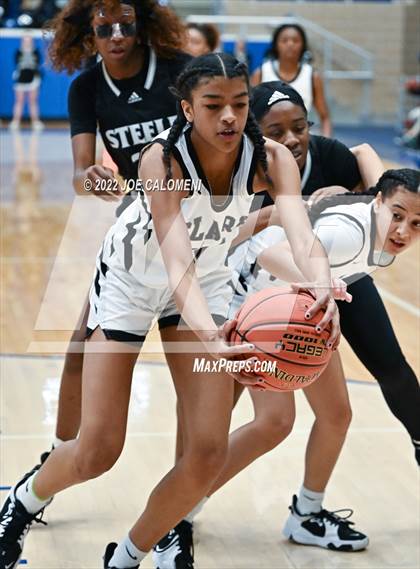 Thumbnail 3 in Clark vs Steele (UIL 6A Region 4 Final) photogallery.