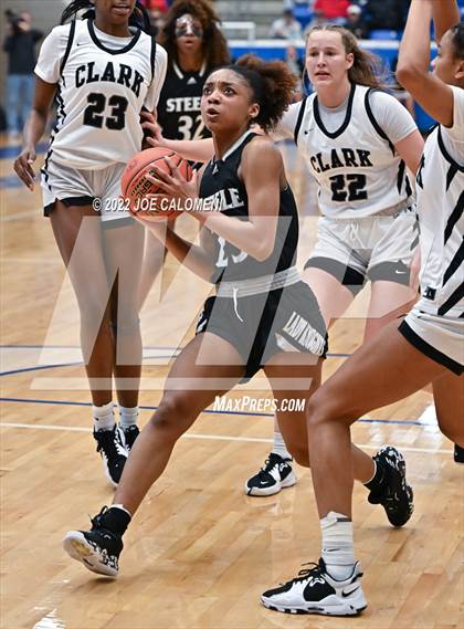 Thumbnail 2 in Clark vs Steele (UIL 6A Region 4 Final) photogallery.