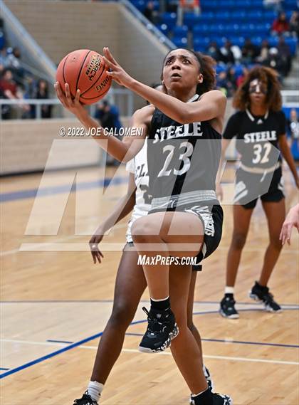 Thumbnail 3 in Clark vs Steele (UIL 6A Region 4 Final) photogallery.