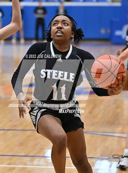 Thumbnail 2 in Clark vs Steele (UIL 6A Region 4 Final) photogallery.