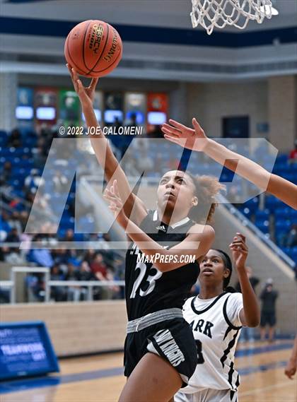 Thumbnail 1 in Clark vs Steele (UIL 6A Region 4 Final) photogallery.