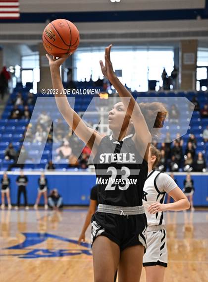 Thumbnail 2 in Clark vs Steele (UIL 6A Region 4 Final) photogallery.