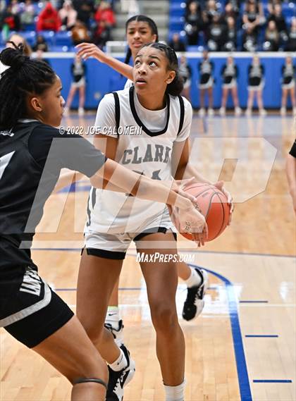 Thumbnail 2 in Clark vs Steele (UIL 6A Region 4 Final) photogallery.