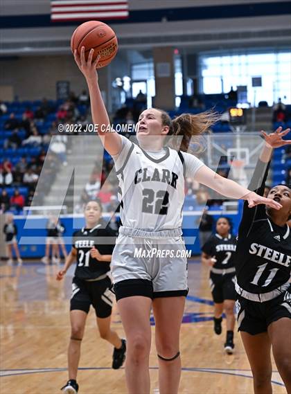 Thumbnail 2 in Clark vs Steele (UIL 6A Region 4 Final) photogallery.